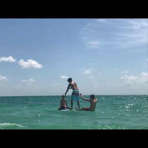 Meet your Posher, Connor